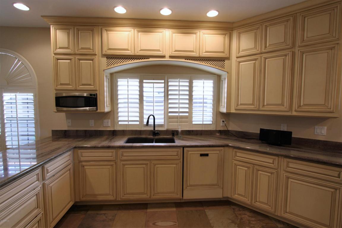 4054 E Paradise Dr, Phoenix, AZ 85028 photo 8