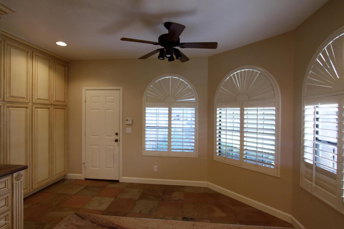 4054 E Paradise Dr, Phoenix, AZ 85028 photo 11