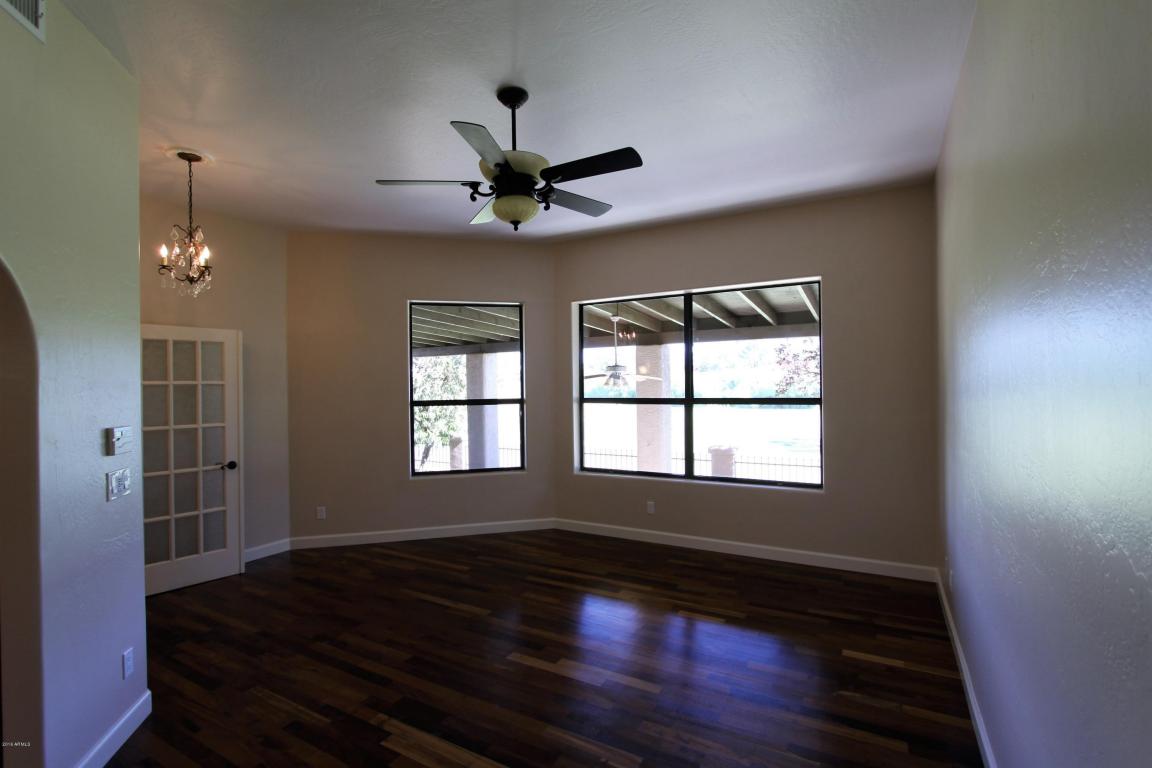 4054 E Paradise Dr, Phoenix, AZ 85028 photo 10
