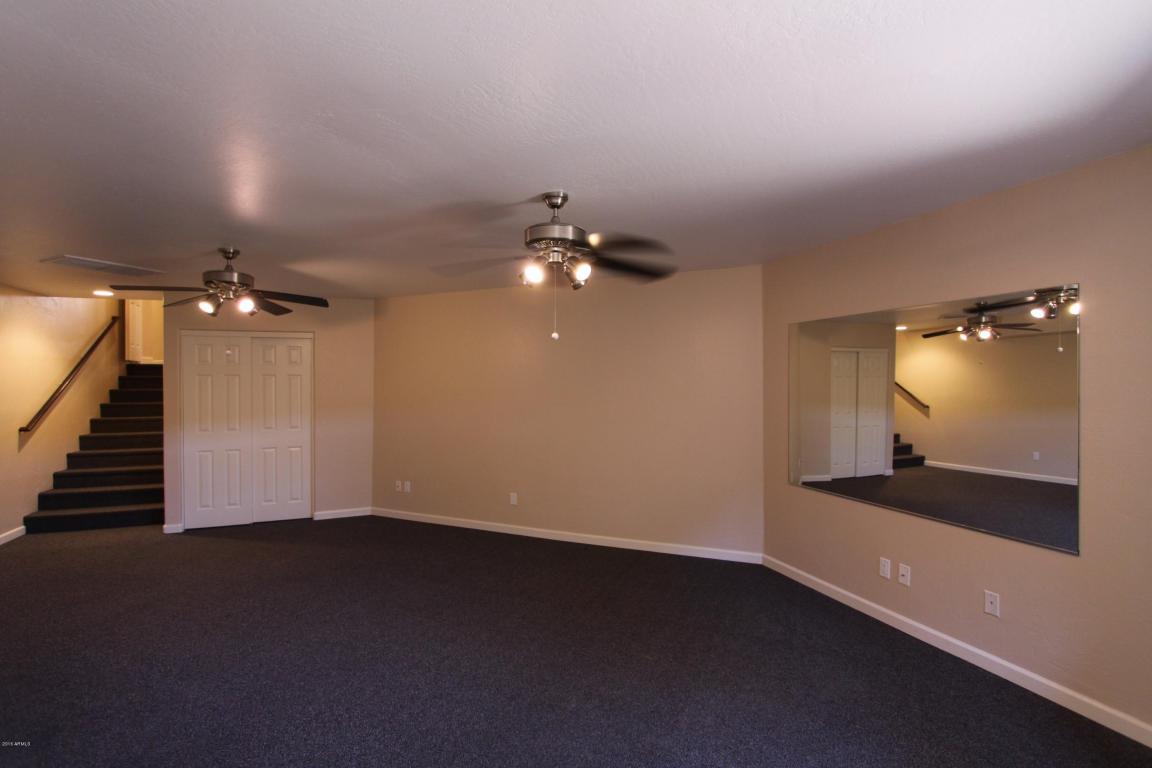 4054 E Paradise Dr, Phoenix, AZ 85028 photo 15