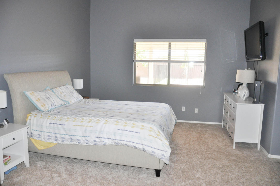 2035 E Danbury Rd, Phoenix, AZ 85022 photo 14