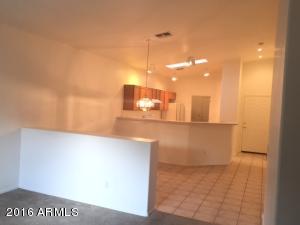950 S Balboa Dr, Gilbert, AZ 85296 photo 7