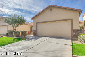 950 S Balboa Dr, Gilbert, AZ 85296 photo 3