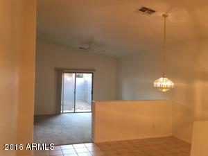 950 S Balboa Dr, Gilbert, AZ 85296 photo 8