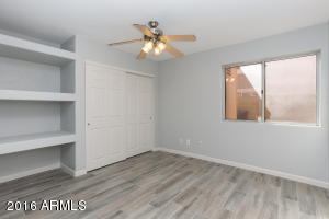 902 N Swallow Ln, Gilbert, AZ 85234 photo 12