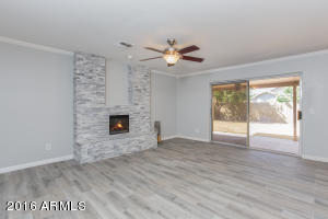 902 N Swallow Ln, Gilbert, AZ 85234 photo 6