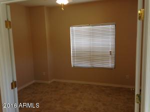 7216 S Golfside Ln, Phoenix, AZ 85042 photo 5