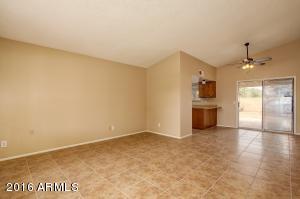 304 E Harwell Rd, Gilbert, AZ 85234 photo 4