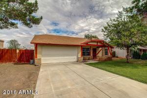 304 E Harwell Rd, Gilbert, AZ 85234 photo 1