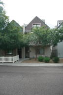 2855 E Pinchot Ave, Phoenix, AZ 85016 photo 1