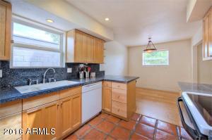 3835 N 34th Pl, Phoenix, AZ 85018 photo 5