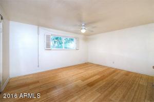 3835 N 34th Pl, Phoenix, AZ 85018 photo 7