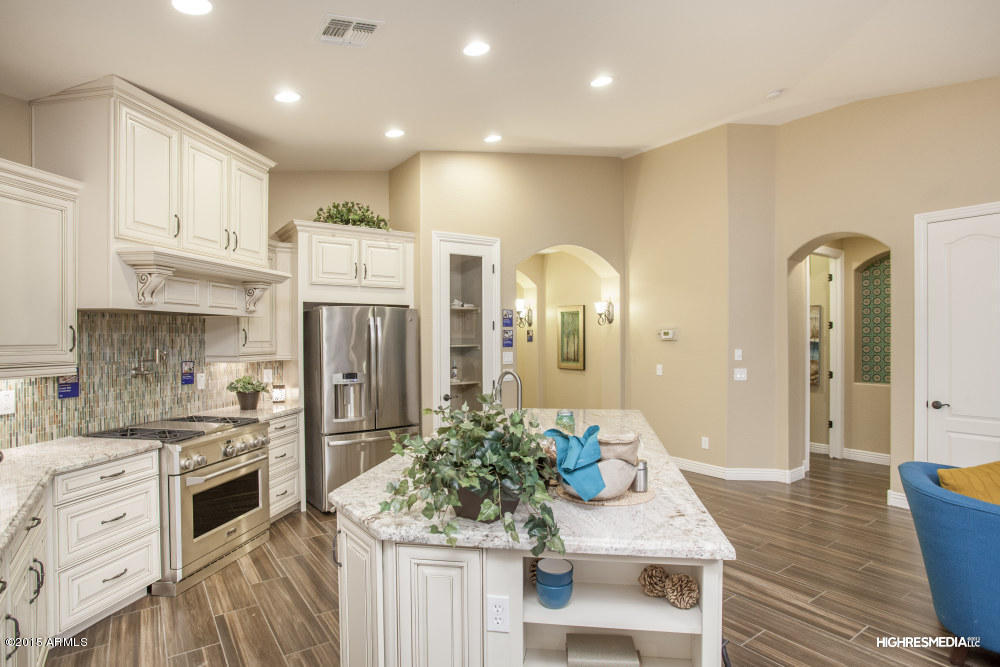 10416 E Sebring Ave, Mesa, AZ 85212 photo 3