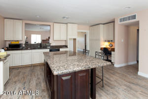 701 E Belmont Ave, Phoenix, AZ 85020 photo 4