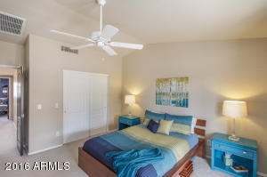925 S Surfside Dr, Gilbert, AZ 85233 photo 18