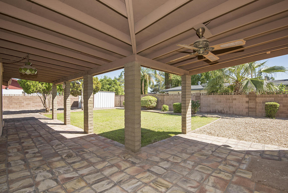 219 W Interlacken Dr, Phoenix, AZ 85023 photo 24