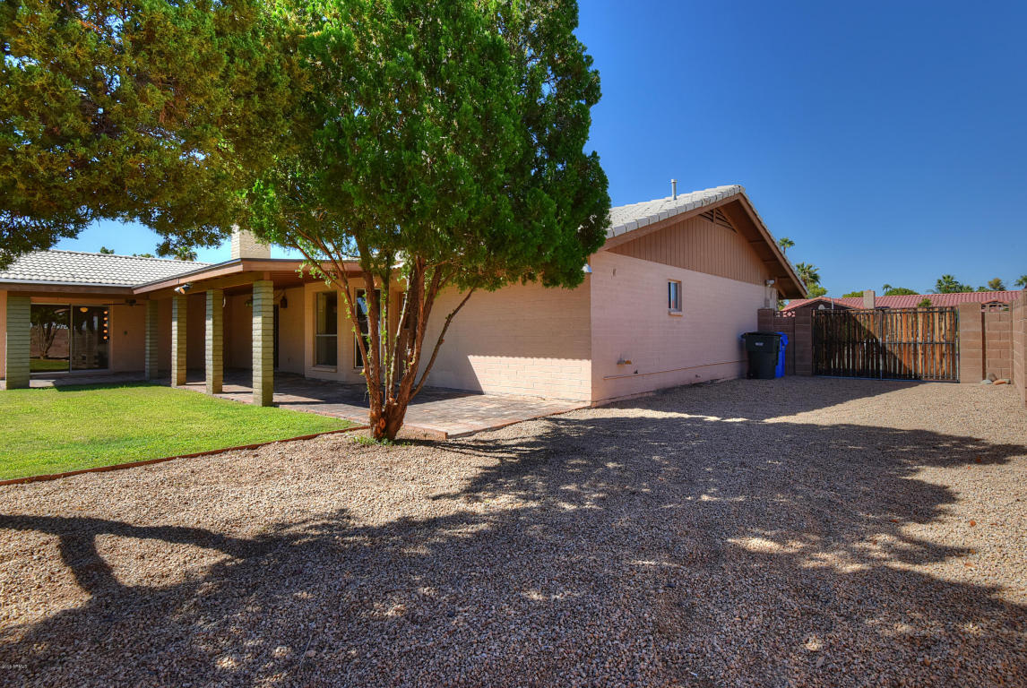 219 W Interlacken Dr, Phoenix, AZ 85023 photo 23