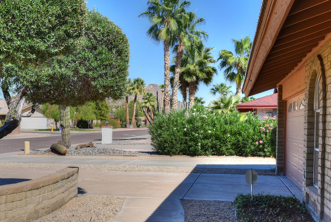 219 W Interlacken Dr, Phoenix, AZ 85023 photo 26