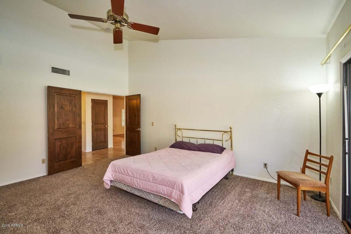 946 E Knight Ln, Tempe, AZ 85284 photo 15