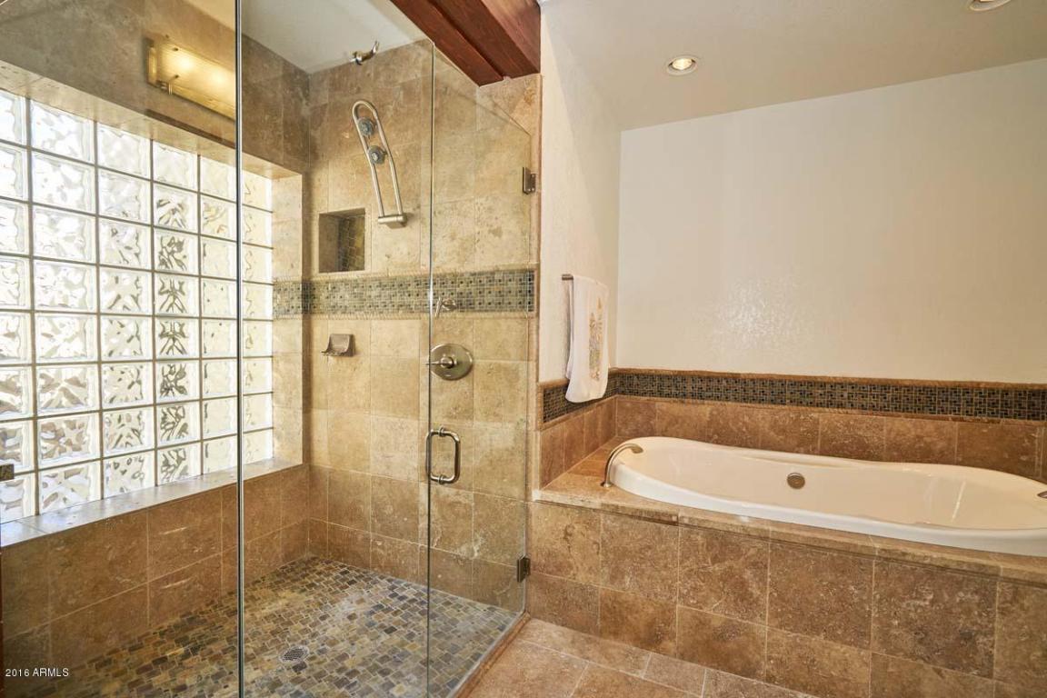 946 E Knight Ln, Tempe, AZ 85284 photo 13