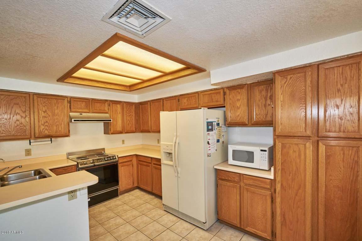 946 E Knight Ln, Tempe, AZ 85284 photo 22