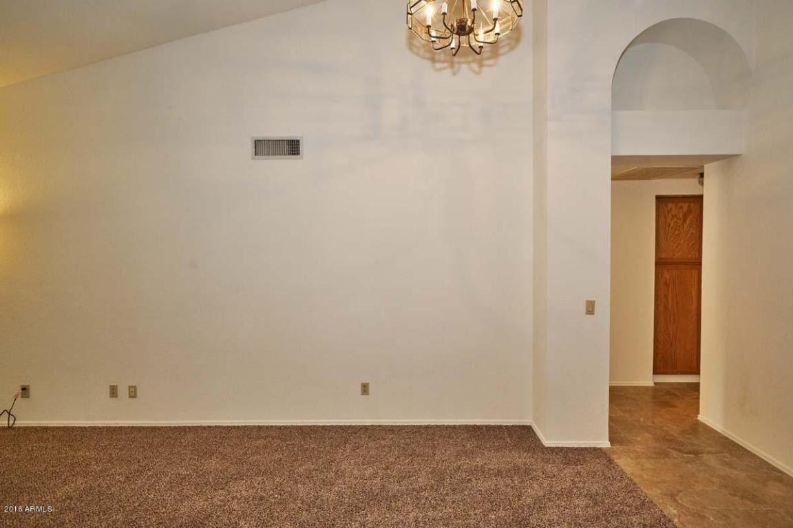 946 E Knight Ln, Tempe, AZ 85284 photo 27