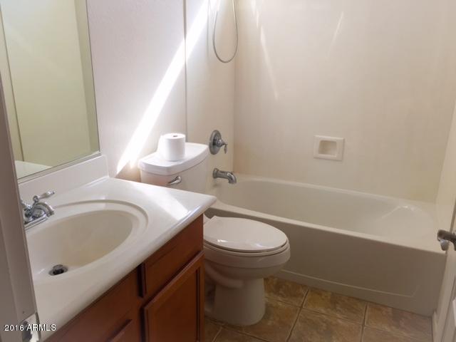 1374 E Parkview Dr, Gilbert, AZ 85295 photo 18