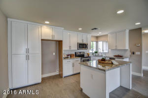 949 E Hermosa Dr, Tempe, AZ 85282 photo 17