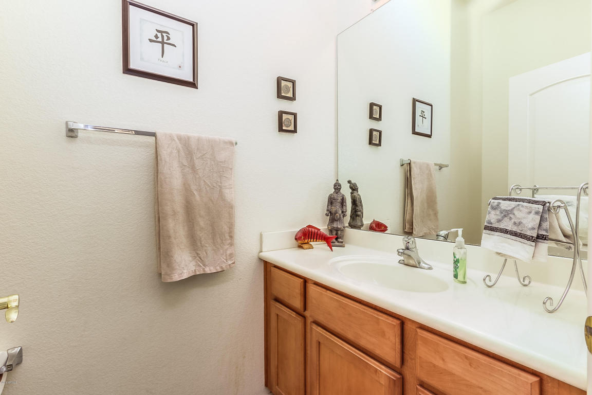 2010 N Milkweed Loop, Phoenix, AZ 85037 photo 25