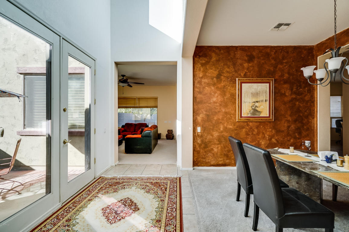 2010 N Milkweed Loop, Phoenix, AZ 85037 photo 10