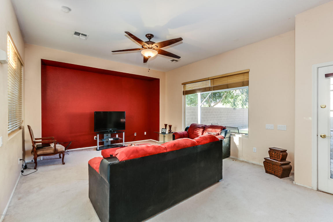 2010 N Milkweed Loop, Phoenix, AZ 85037 photo 11