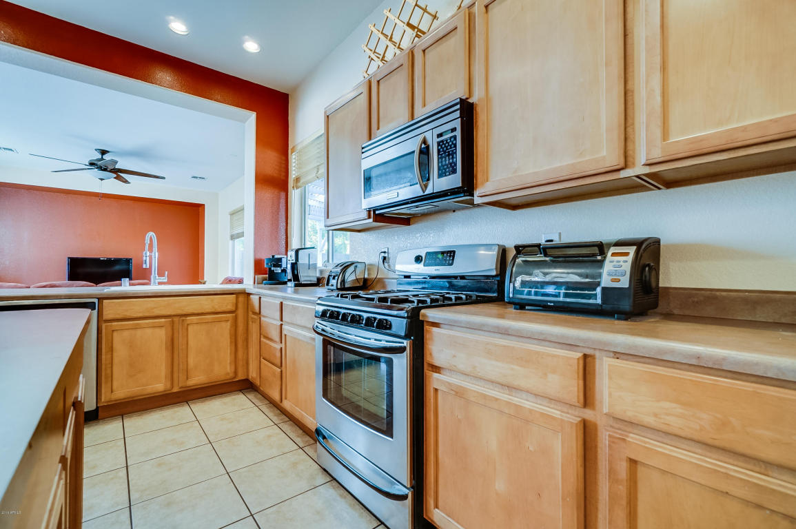 2010 N Milkweed Loop, Phoenix, AZ 85037 photo 22