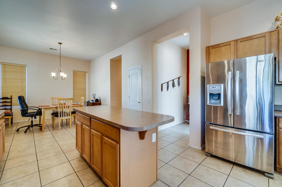 2010 N Milkweed Loop, Phoenix, AZ 85037 photo 21