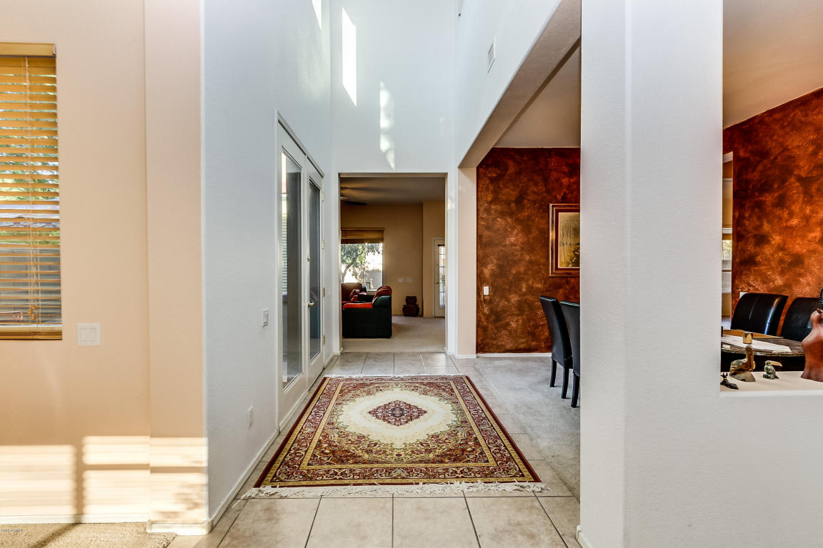 2010 N Milkweed Loop, Phoenix, AZ 85037 photo 4