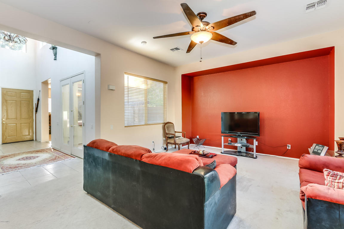 2010 N Milkweed Loop, Phoenix, AZ 85037 photo 12