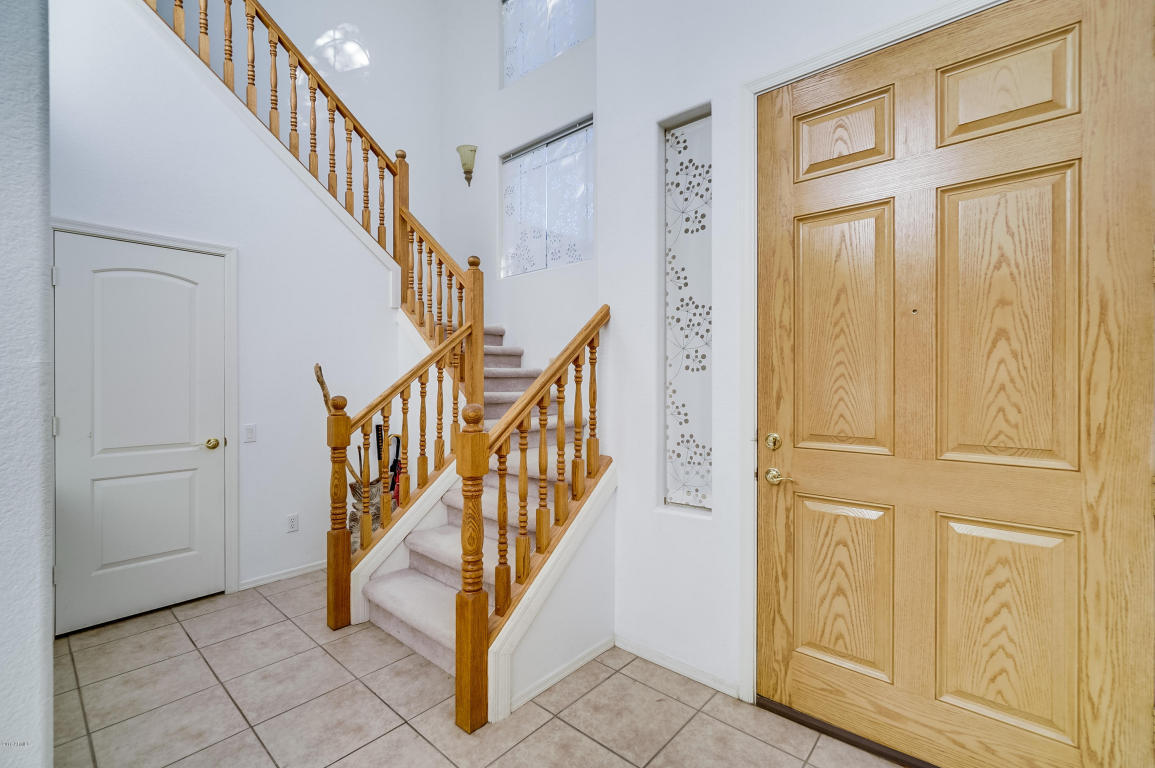 2010 N Milkweed Loop, Phoenix, AZ 85037 photo 6