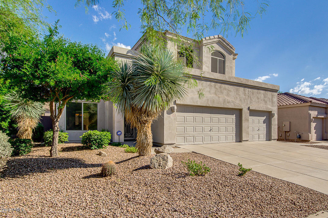 7423 E Odessa St, Mesa, AZ 85207 photo 2