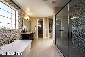 1505 W Redondo Dr, Gilbert, AZ 85233 photo 1