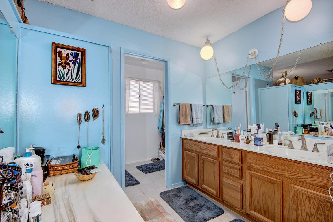 5046 E Magic Stone Dr, Phoenix, AZ 85044 photo 22