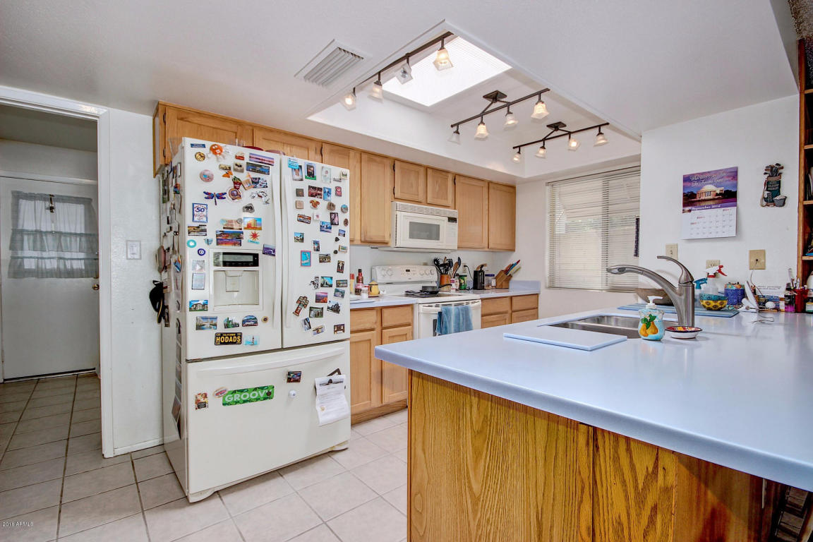 5046 E Magic Stone Dr, Phoenix, AZ 85044 photo 8