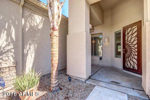 2961 E Canyon Creek Dr, Gilbert, AZ 85295 photo 1