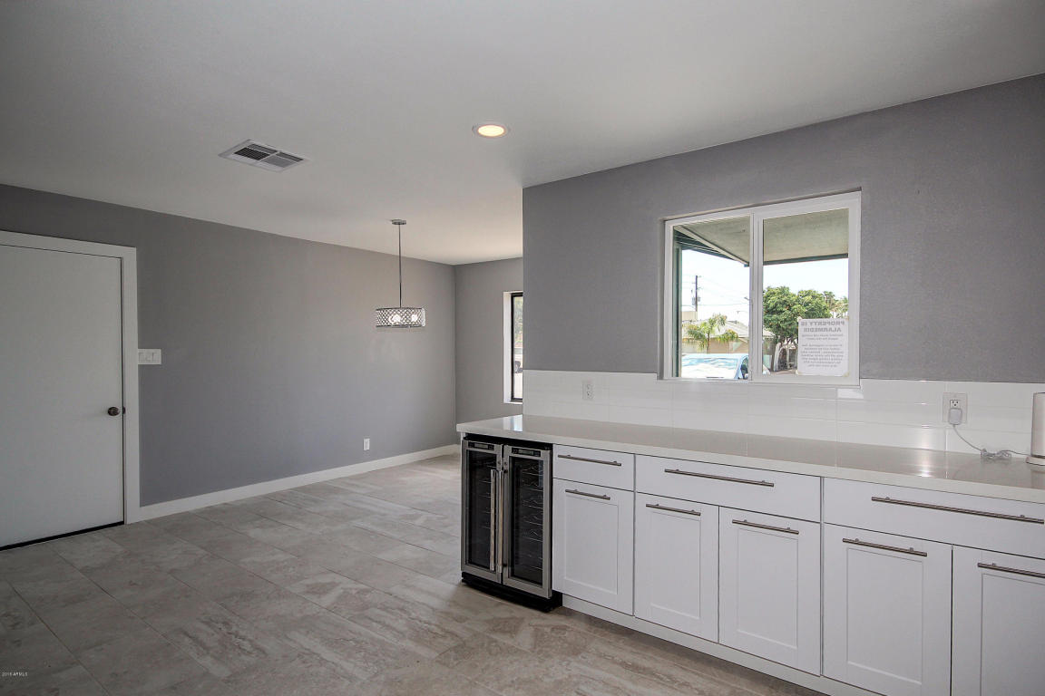 1038 Elm St, Phoenix, AZ 85014 photo 9