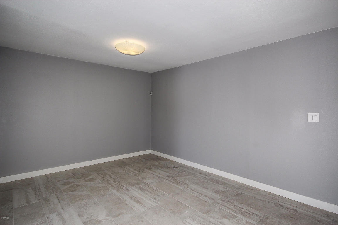 1038 Elm St, Phoenix, AZ 85014 photo 8