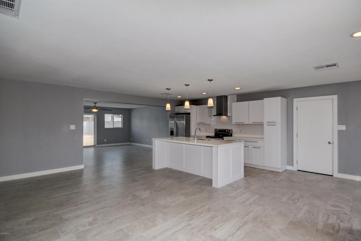 1038 Elm St, Phoenix, AZ 85014 photo 7