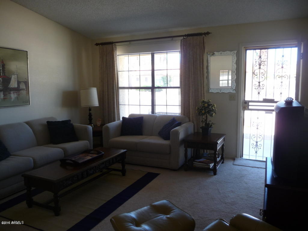 4043 E Shomi St, Phoenix, AZ 85044 photo 2