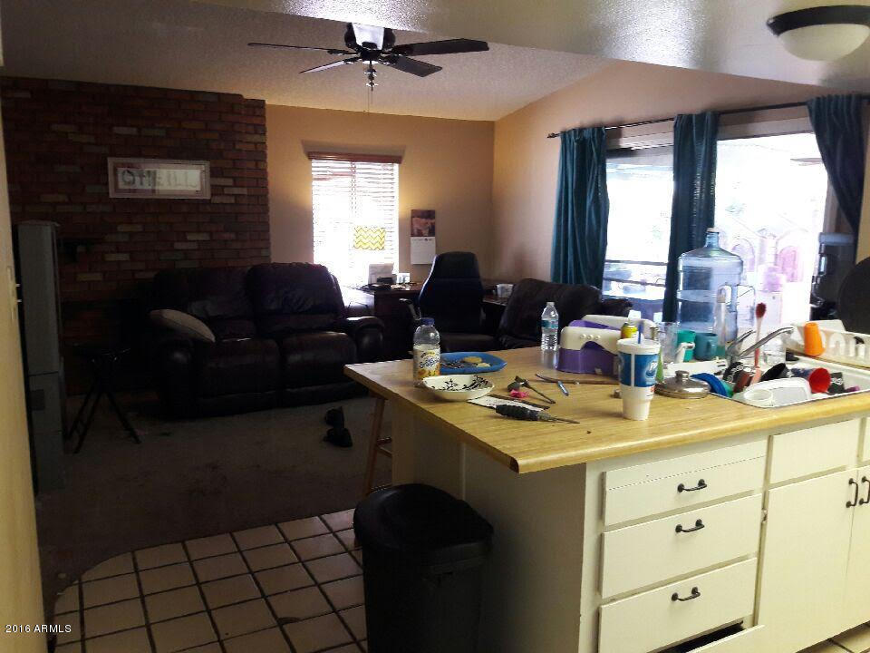 4205 E Winnetka Dr, Phoenix, AZ 85044 photo 3