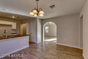 606 N Cobblestone St, Gilbert, AZ 85234 photo 9