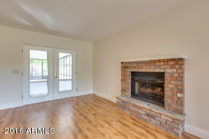335 E Paradise Ln, Phoenix, AZ 85022 photo 7