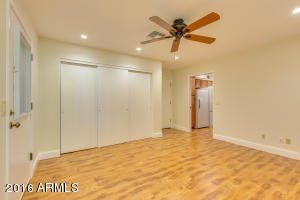 335 E Paradise Ln, Phoenix, AZ 85022 photo 6