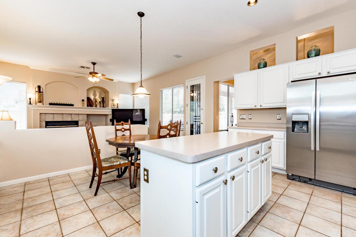 1172 W Windhaven Ave, Gilbert, AZ 85233 photo 9